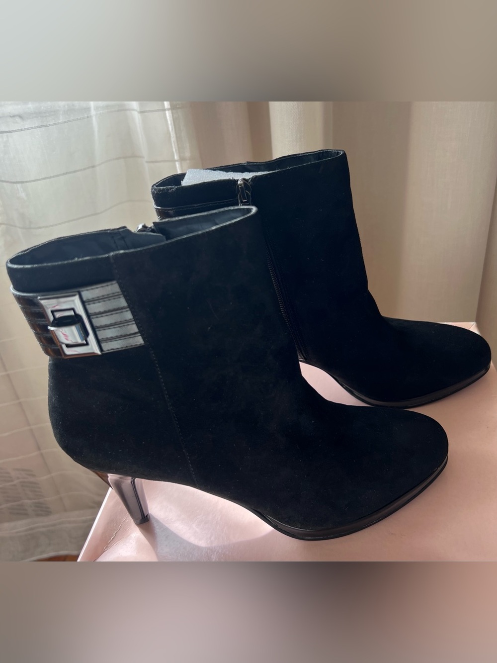 Aerosoles Black Suede "Longevity" Buckle Moto Ankle Boots 8.5